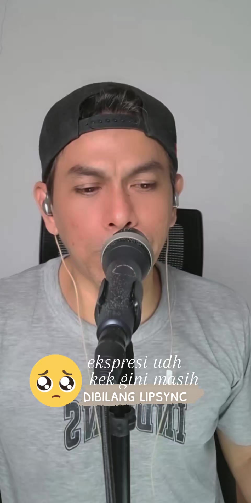 @Toni
