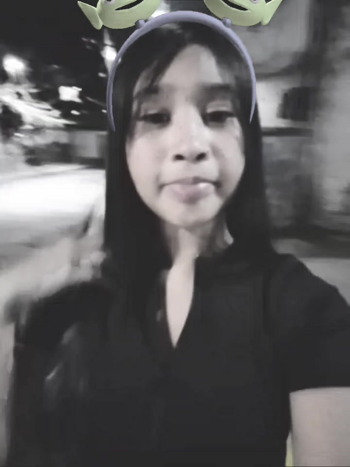 @♛.