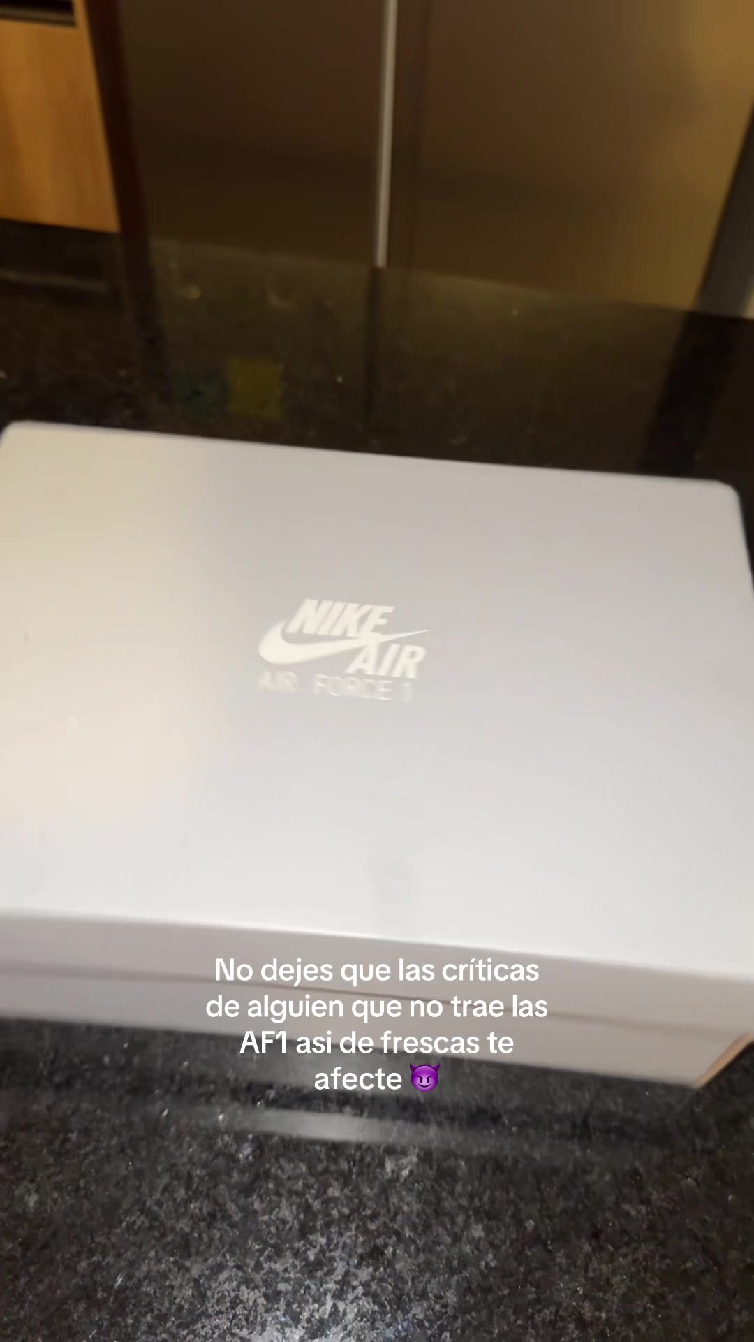 @Familia Sneaker