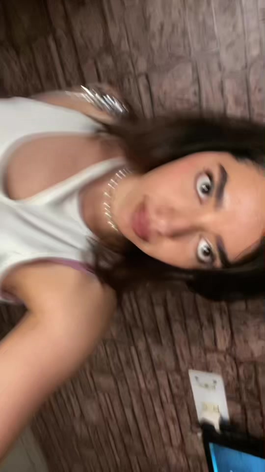 @Ri