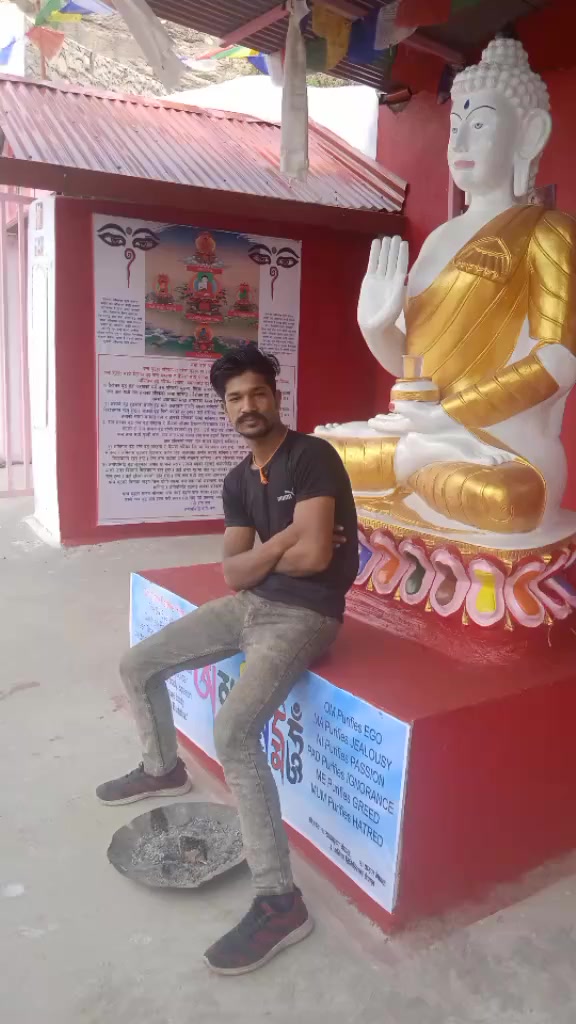 @अभागी दाेलखालि छाेरा ❤️❤️❤️🙏?