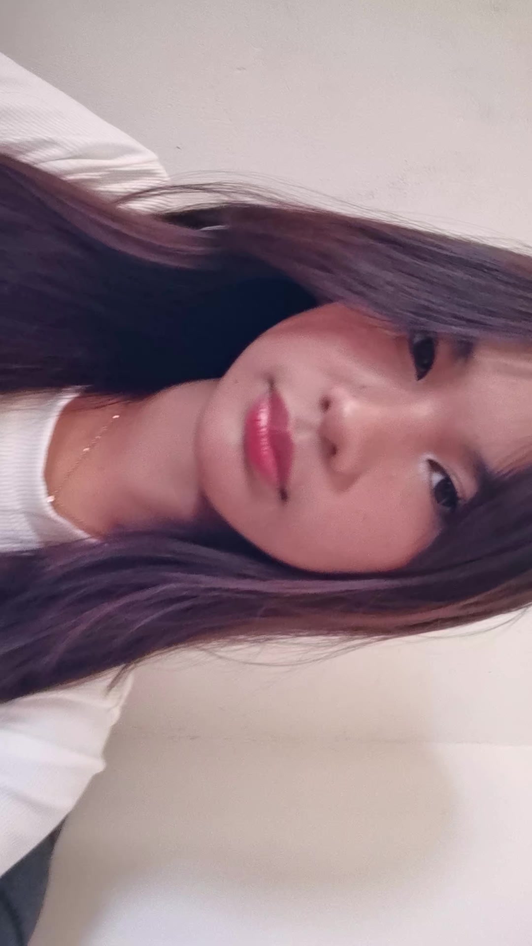 @lyn_jona.