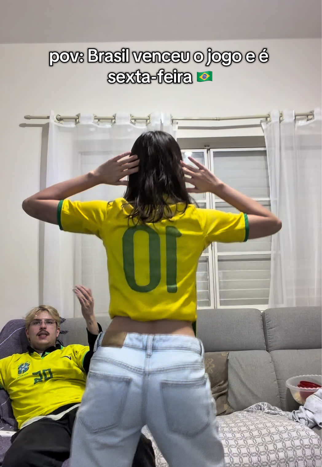 @yisabeleyy
