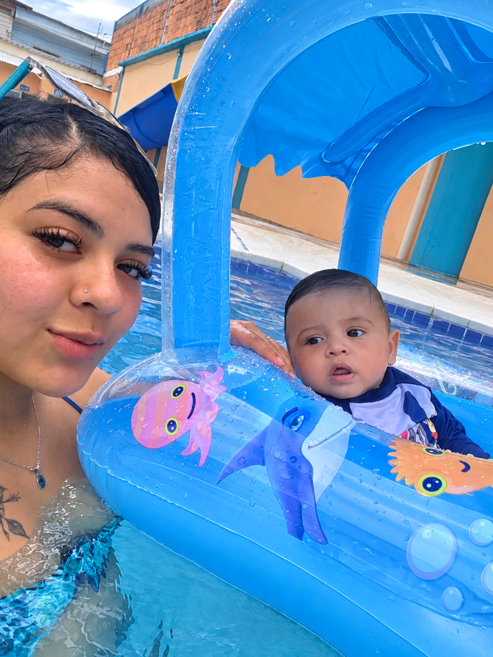 @ساريك كارباخال