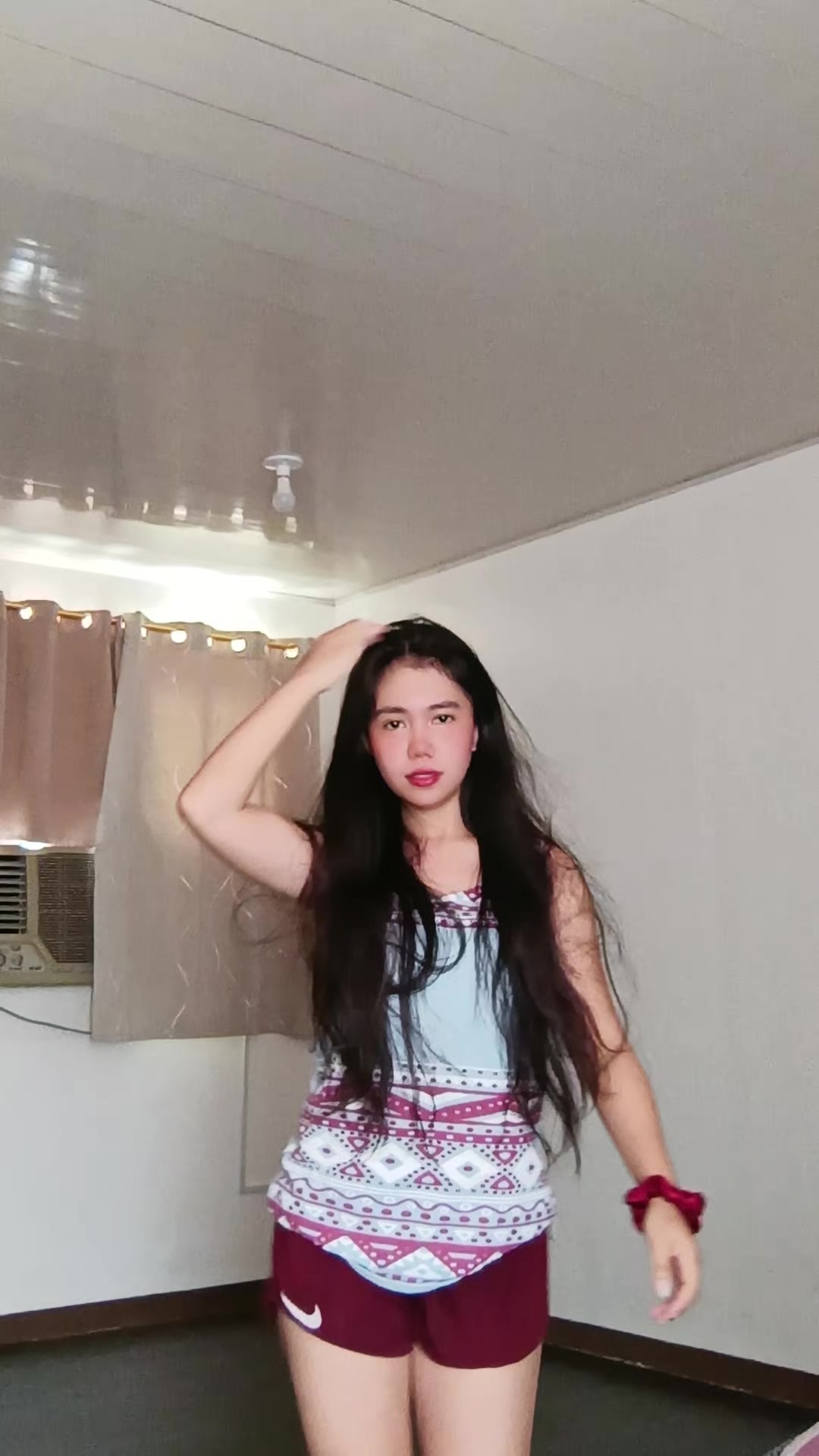 @esssay🖤