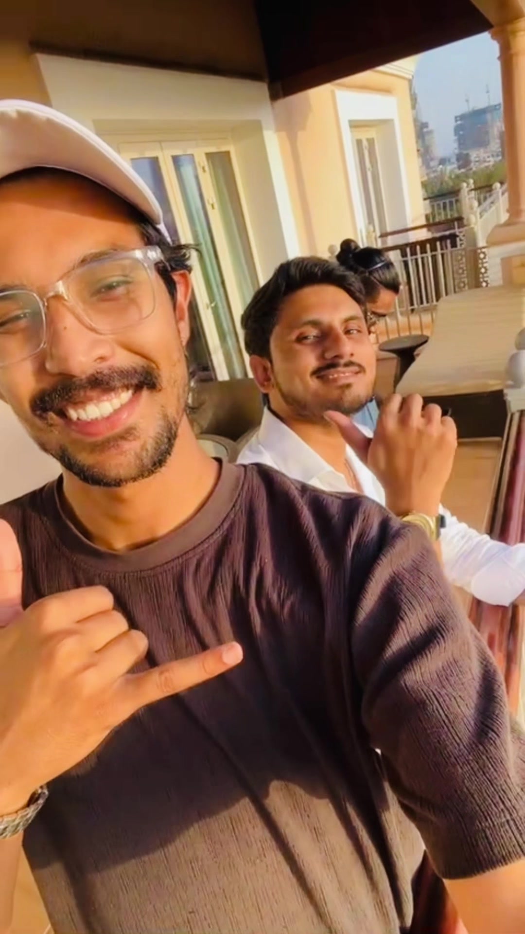 @بھٹی 🇦🇪