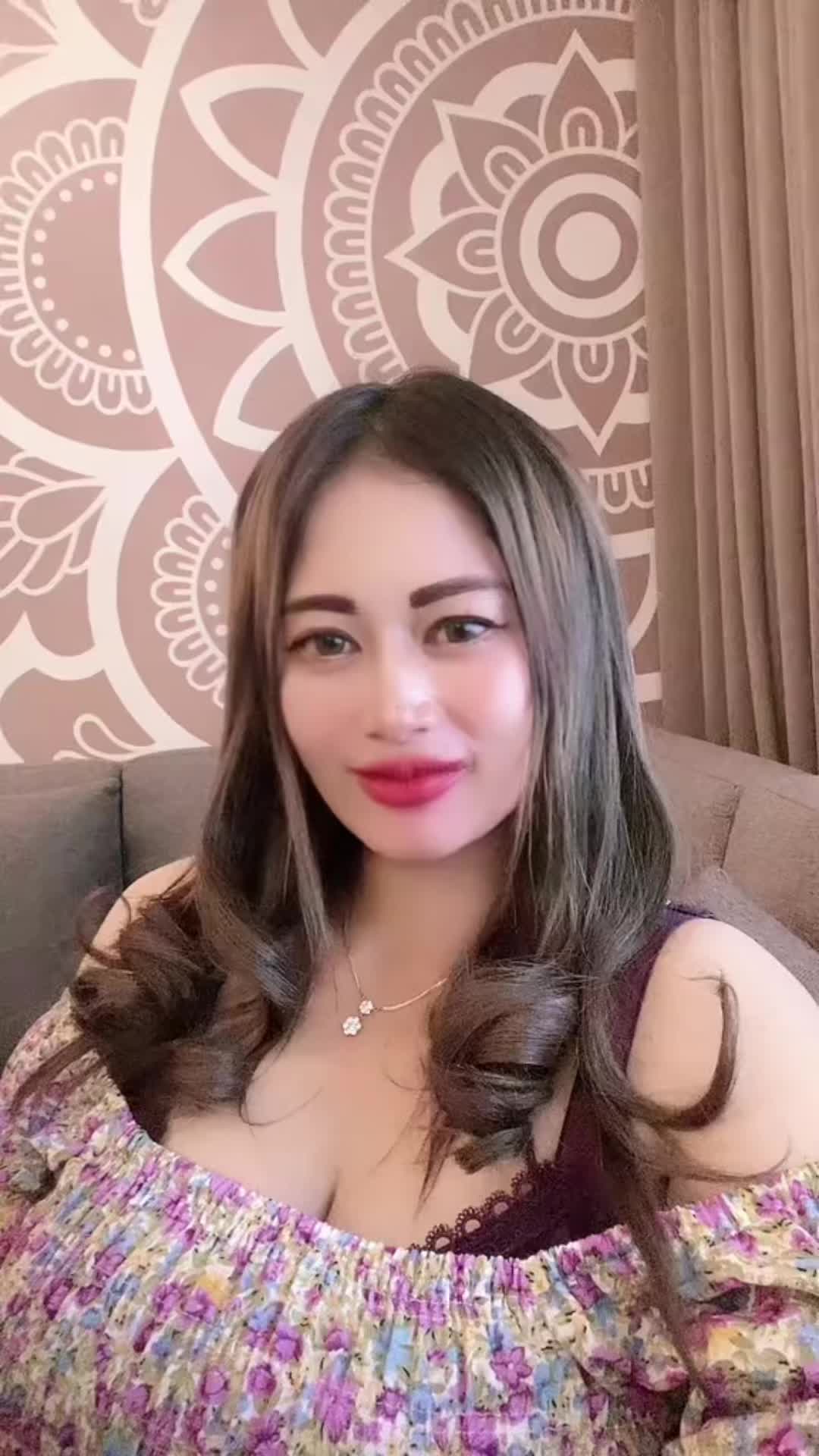 @VinezAmalia