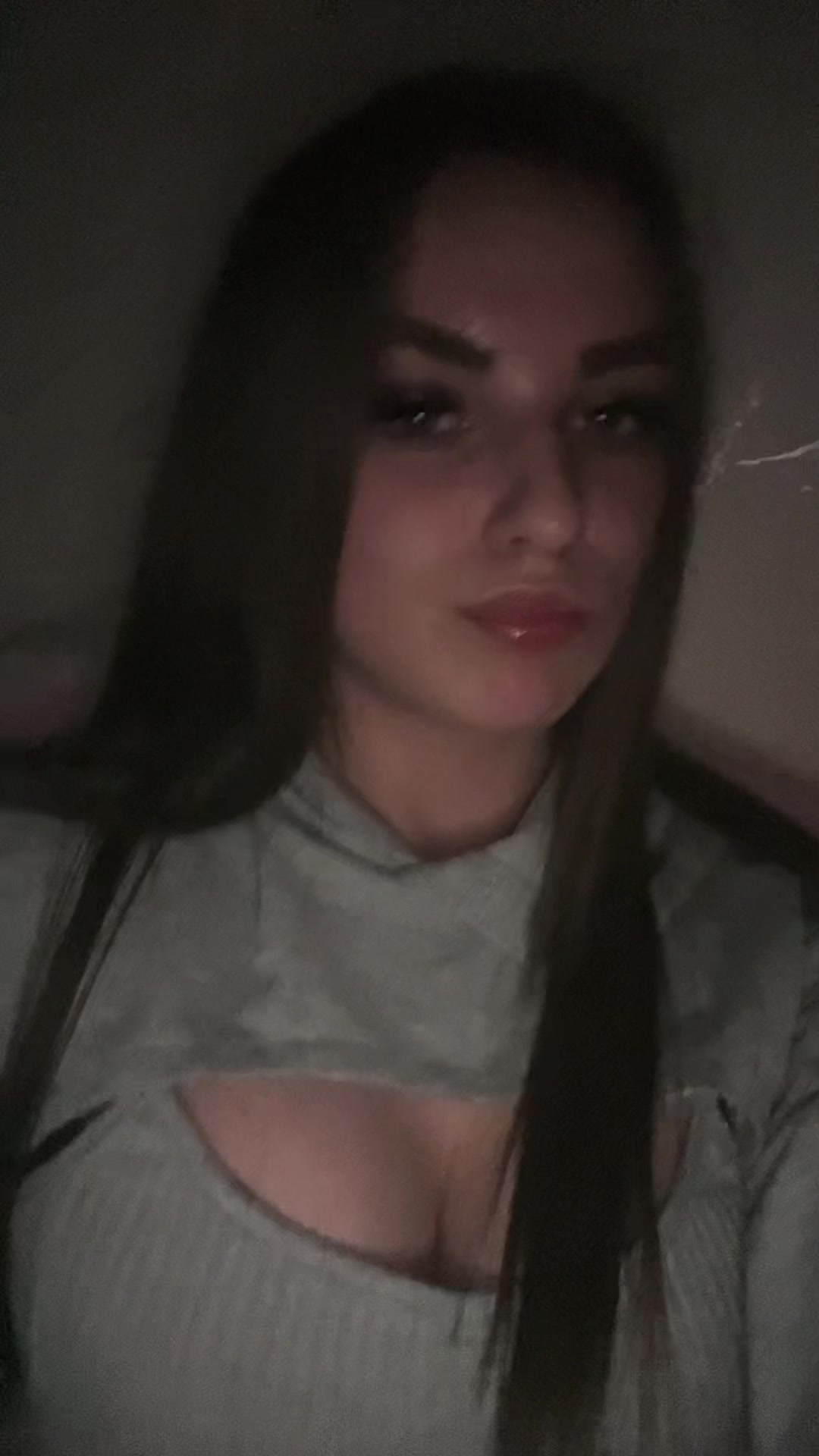 @vikyska0177