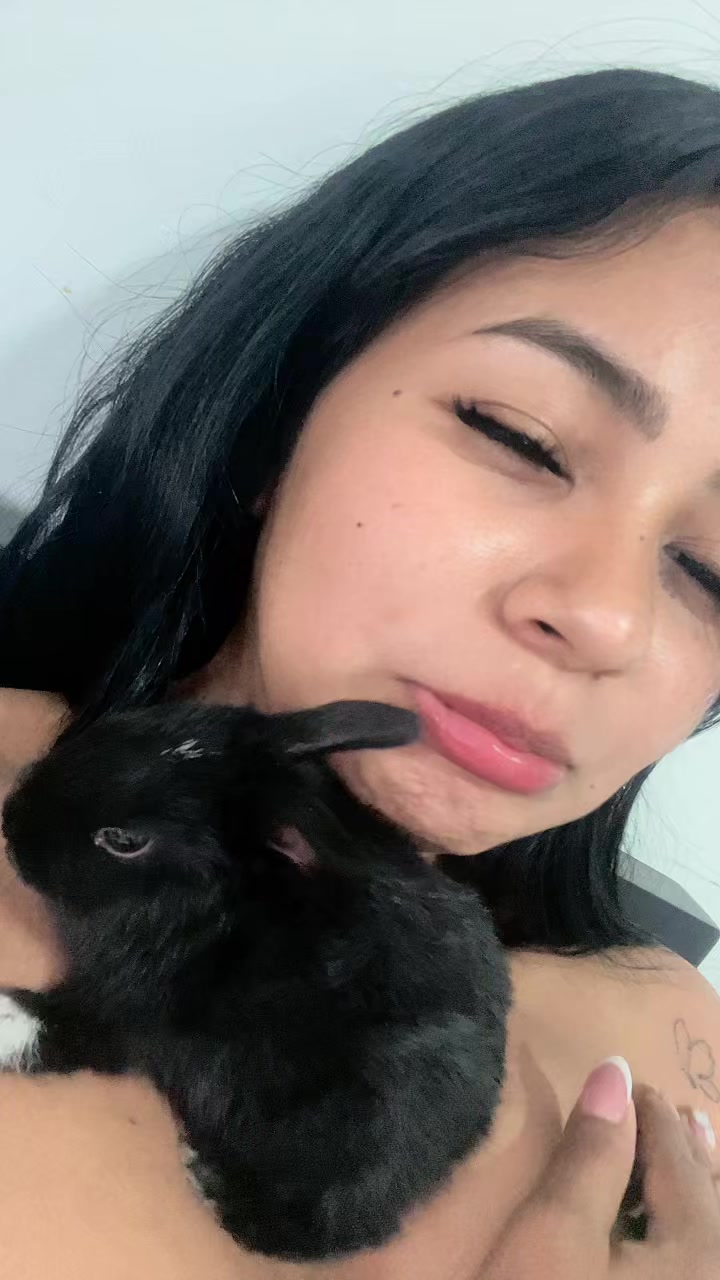 @andaliva