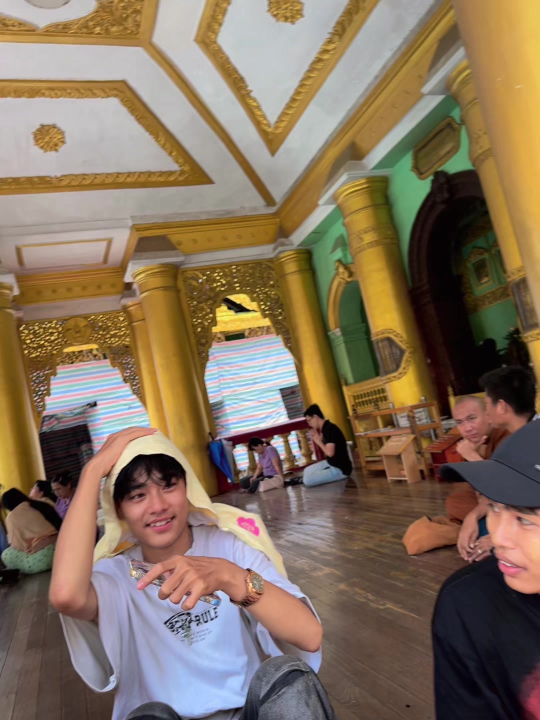 @🗣️မောင်ဟိန်း...🫪