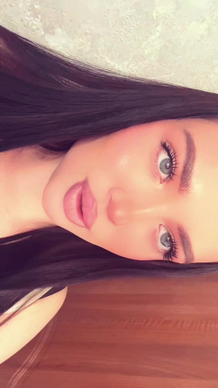 @arina_burleeva