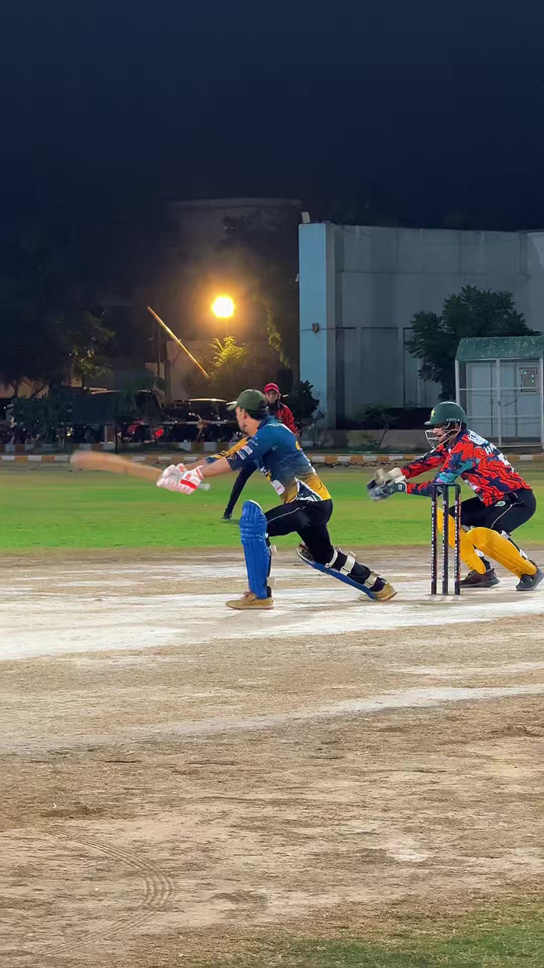 @Escribir Cricket Club