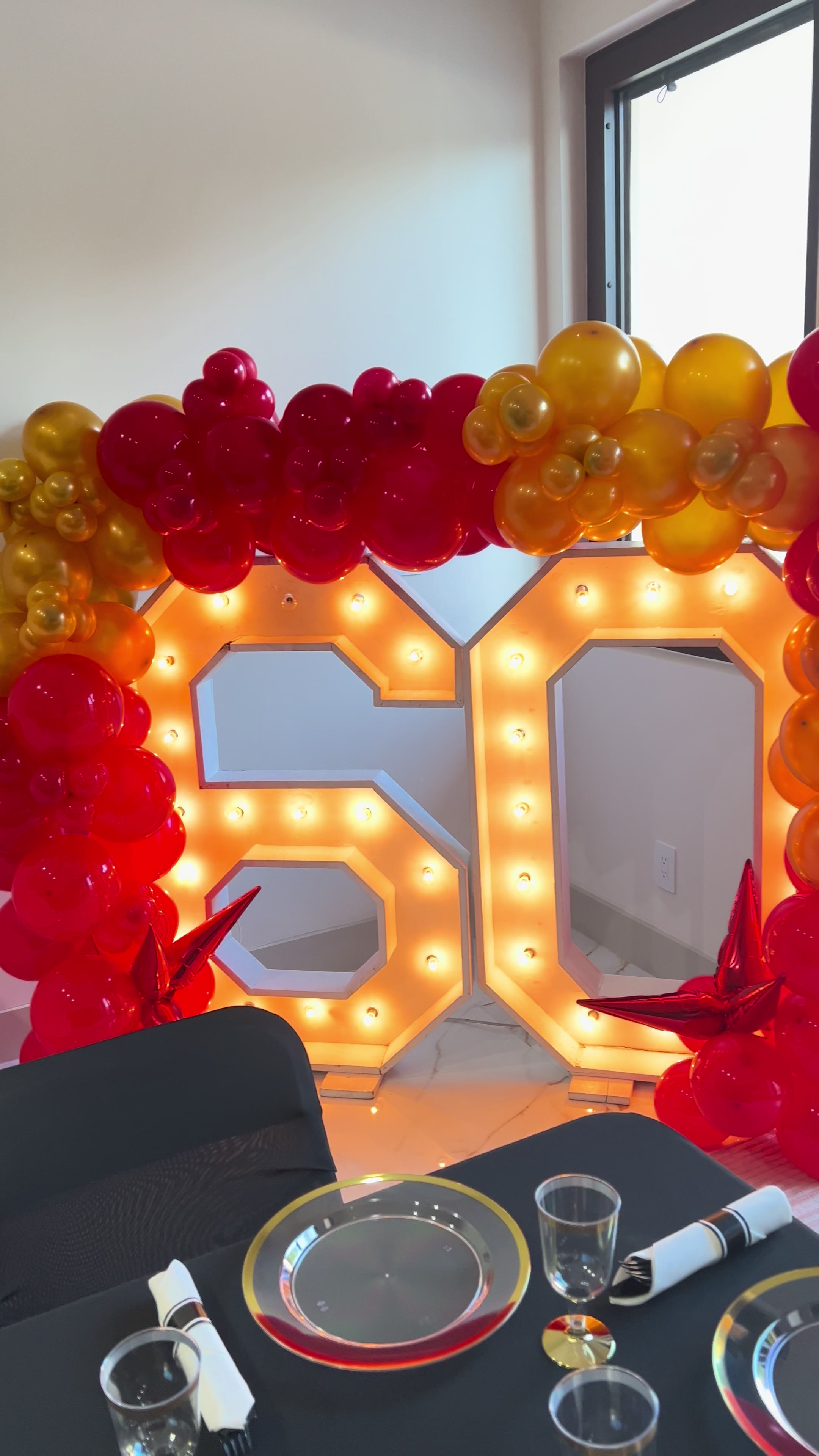 @D'Luxe Decorations