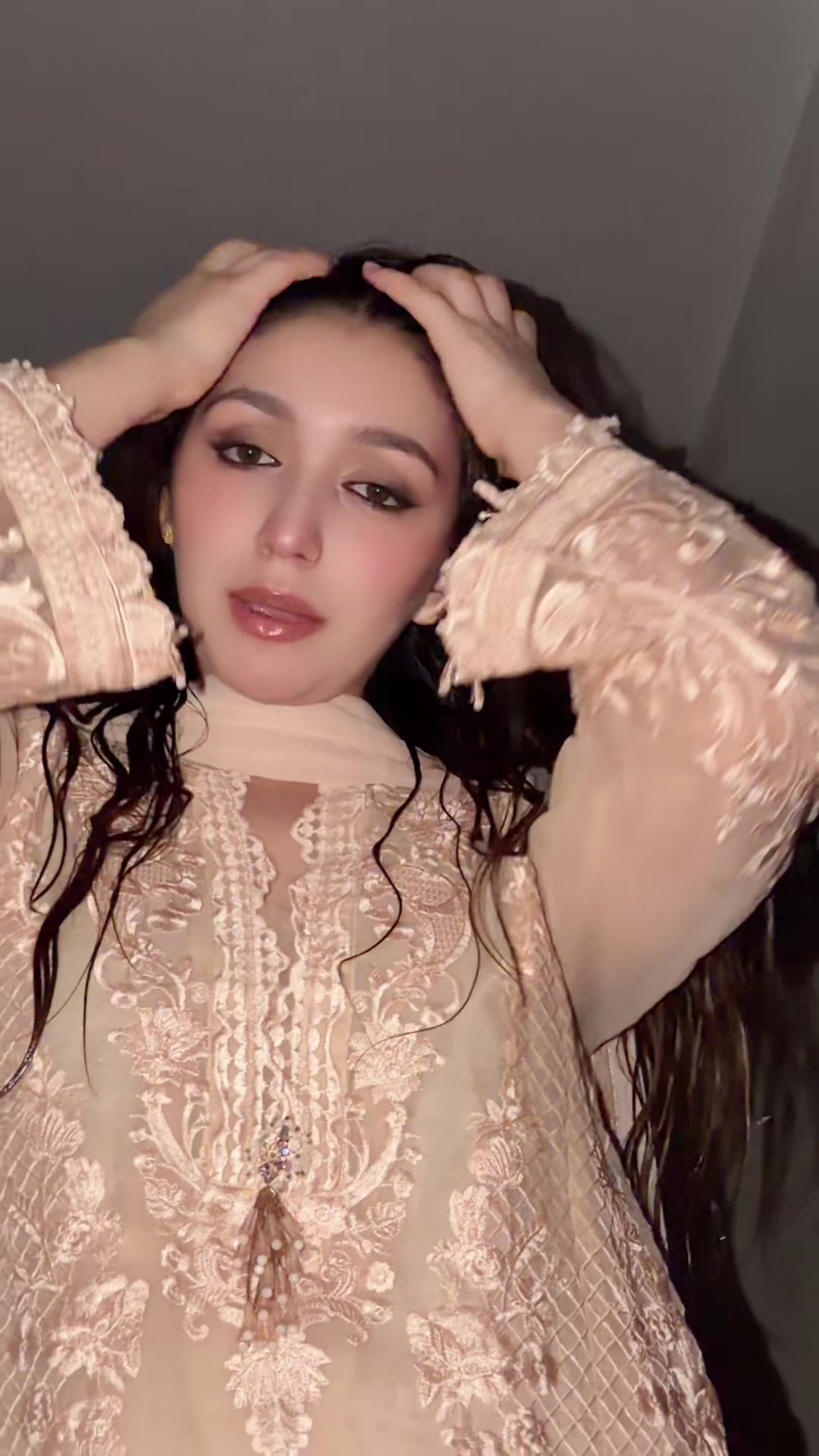 @amnah khan🦋