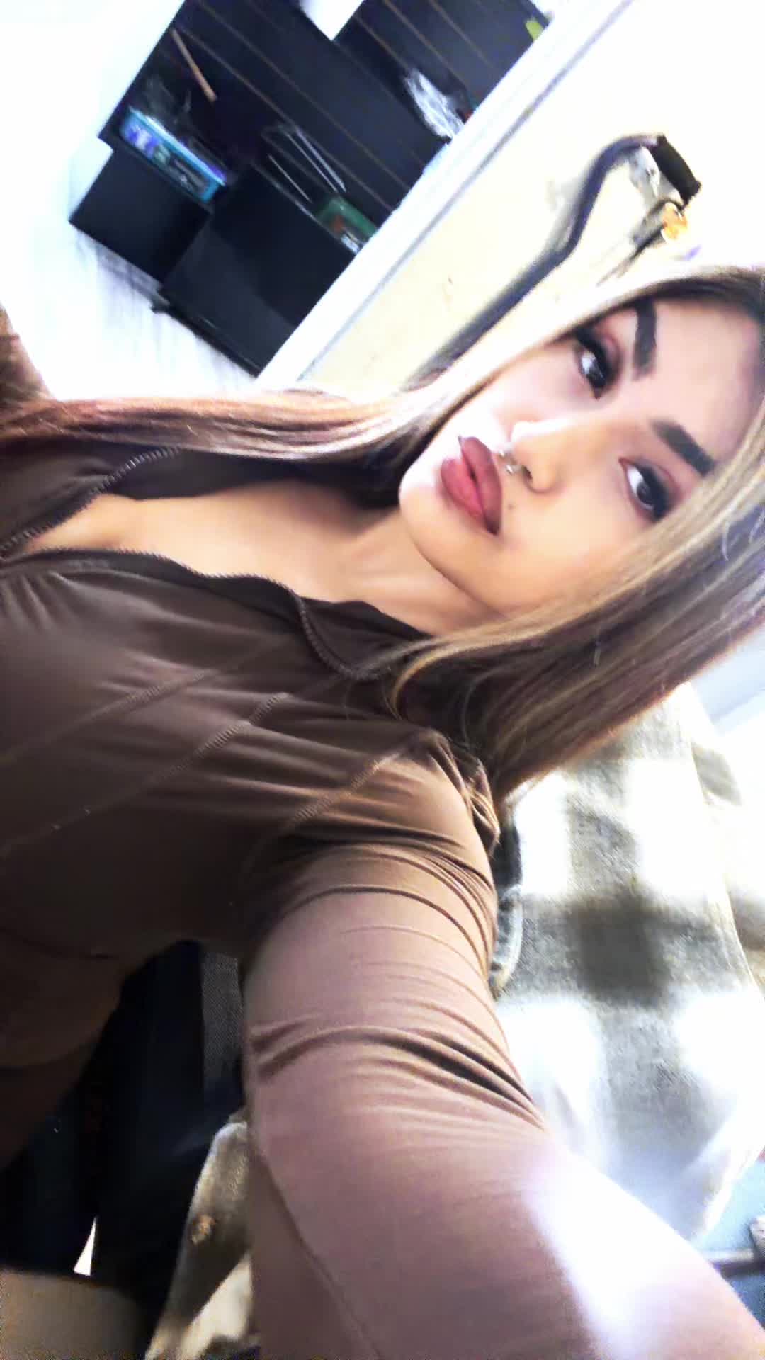 @jocelyyn