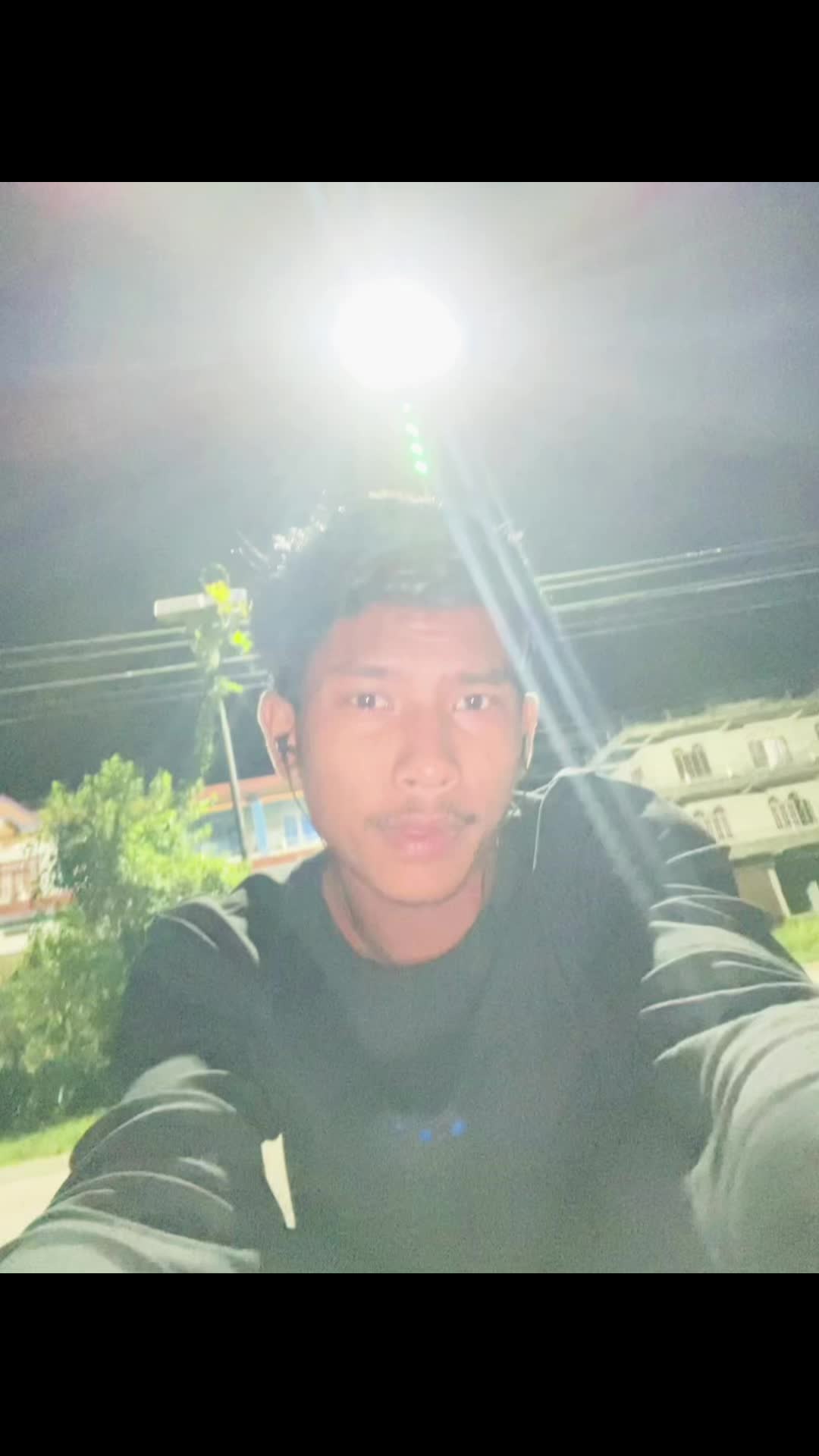 @རུ་པེཤ་ལེ་ཁི།