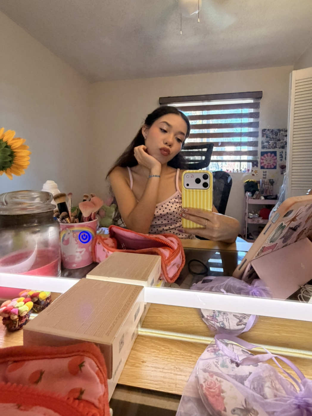 @Iris Alejandra ε⭑з