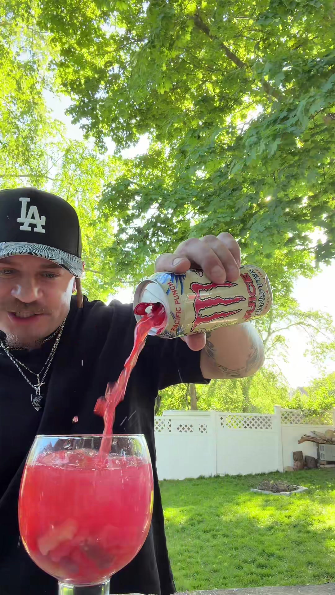 @🧃JonnySips_2.0🧃