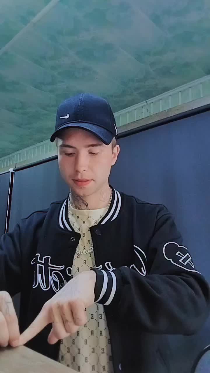 @Ангелочек 👼
