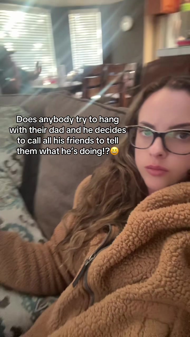 @Ash🍒