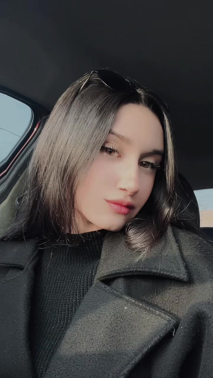 @Yas🫧