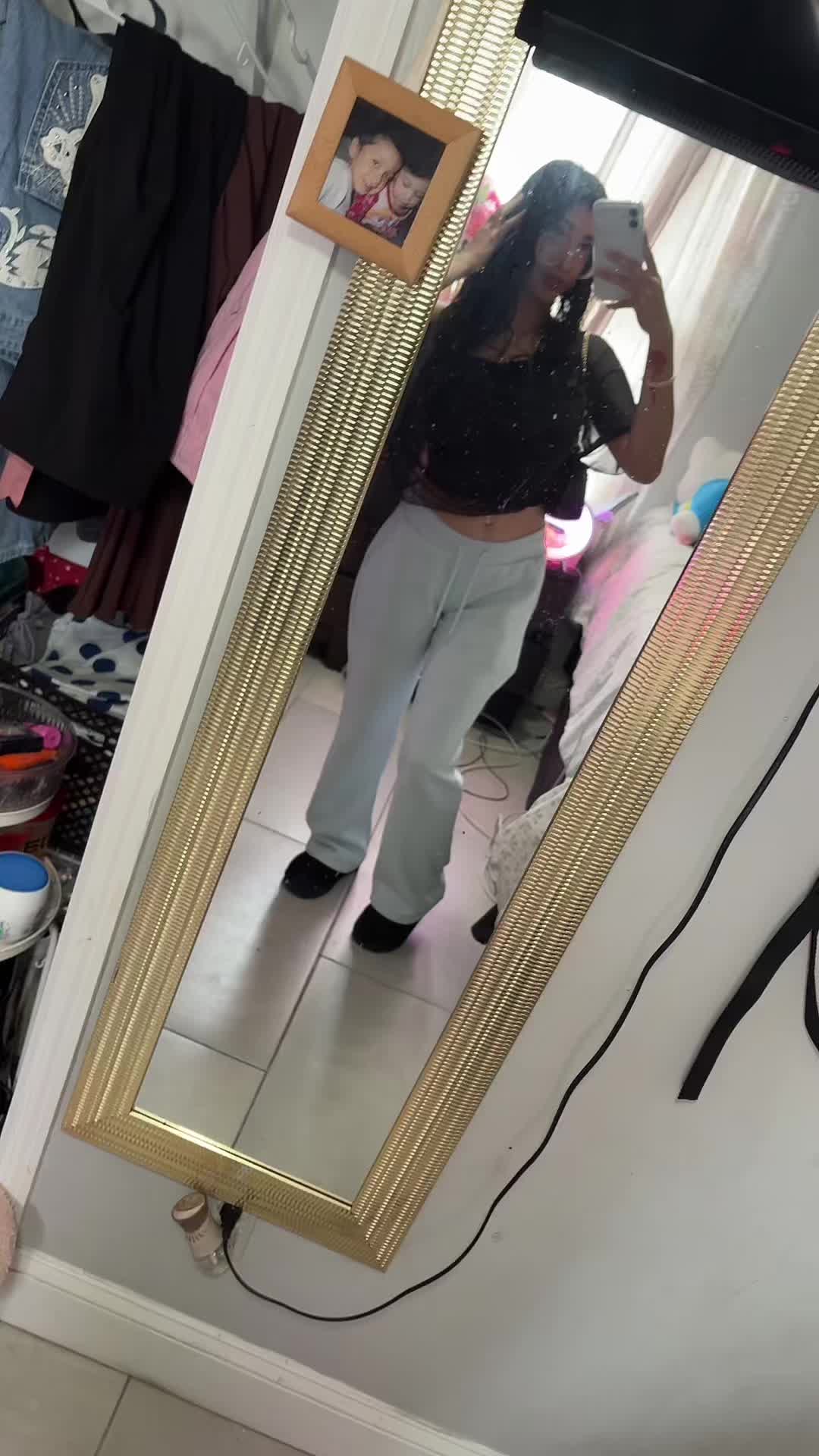 @𝗦 𝗛 𝗜 𝗥 𝗟 𝗘 𝗬