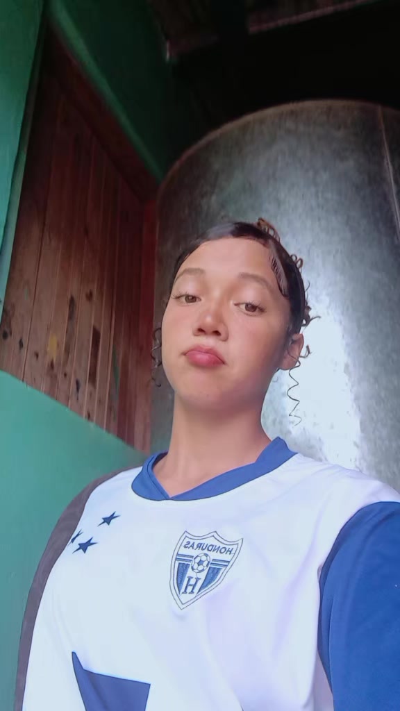 @LORE🧚&zwj;♀️
