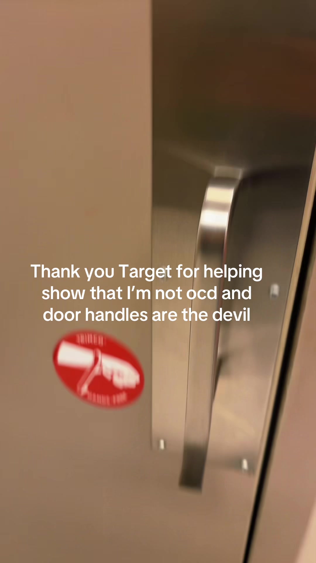 @momhussel