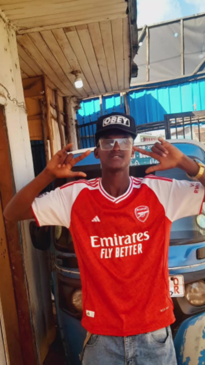 @Rayyan.... ye fiqir saw๐ช๐ธ๐ฐ