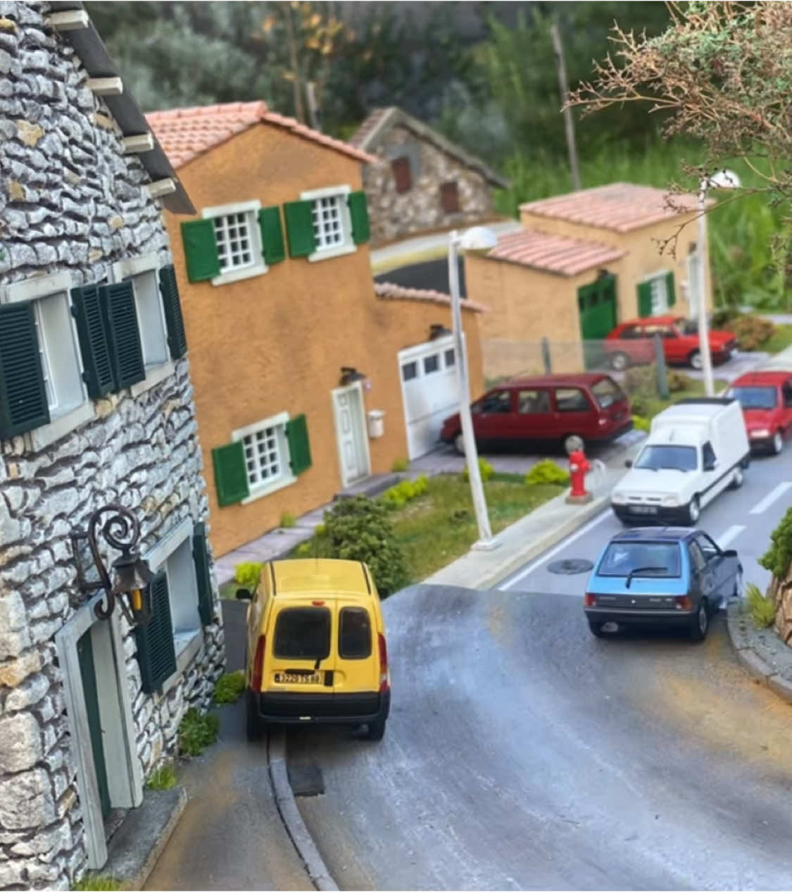 @Miniacars