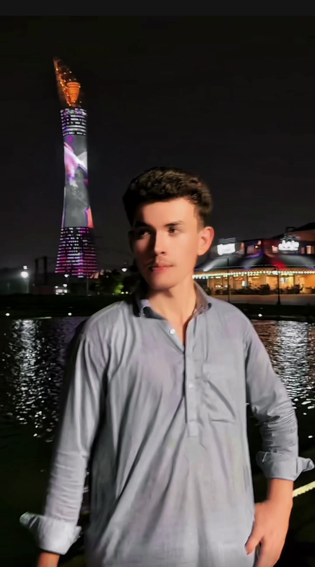 @💸🇶🇦𝐀𝐙𝐈𝐙 𝐆𝐔𝐑𝐔💸313