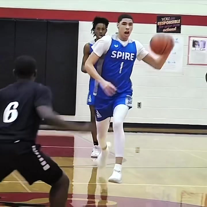 @crashjrbasketball