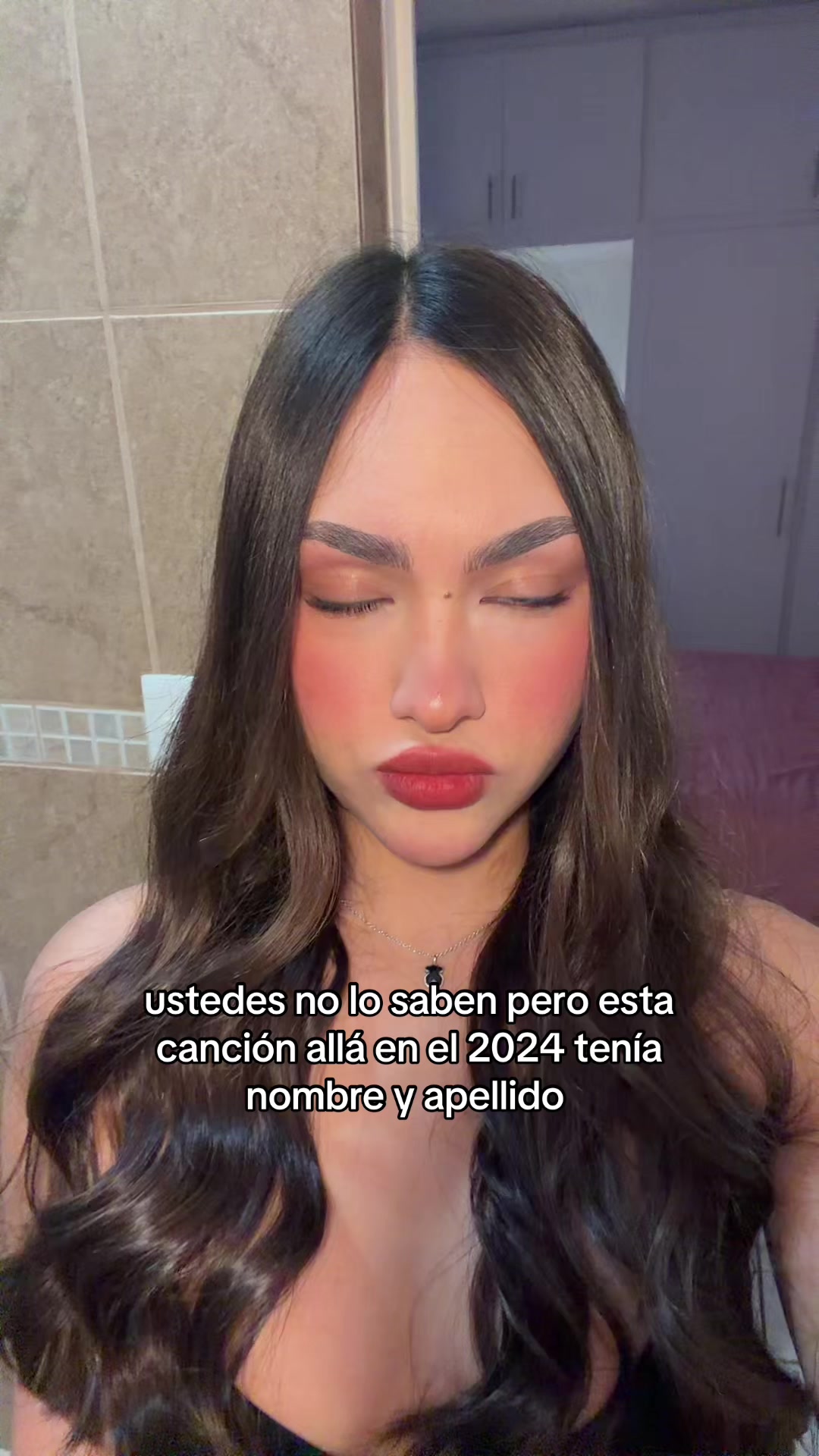 @nicolehertor