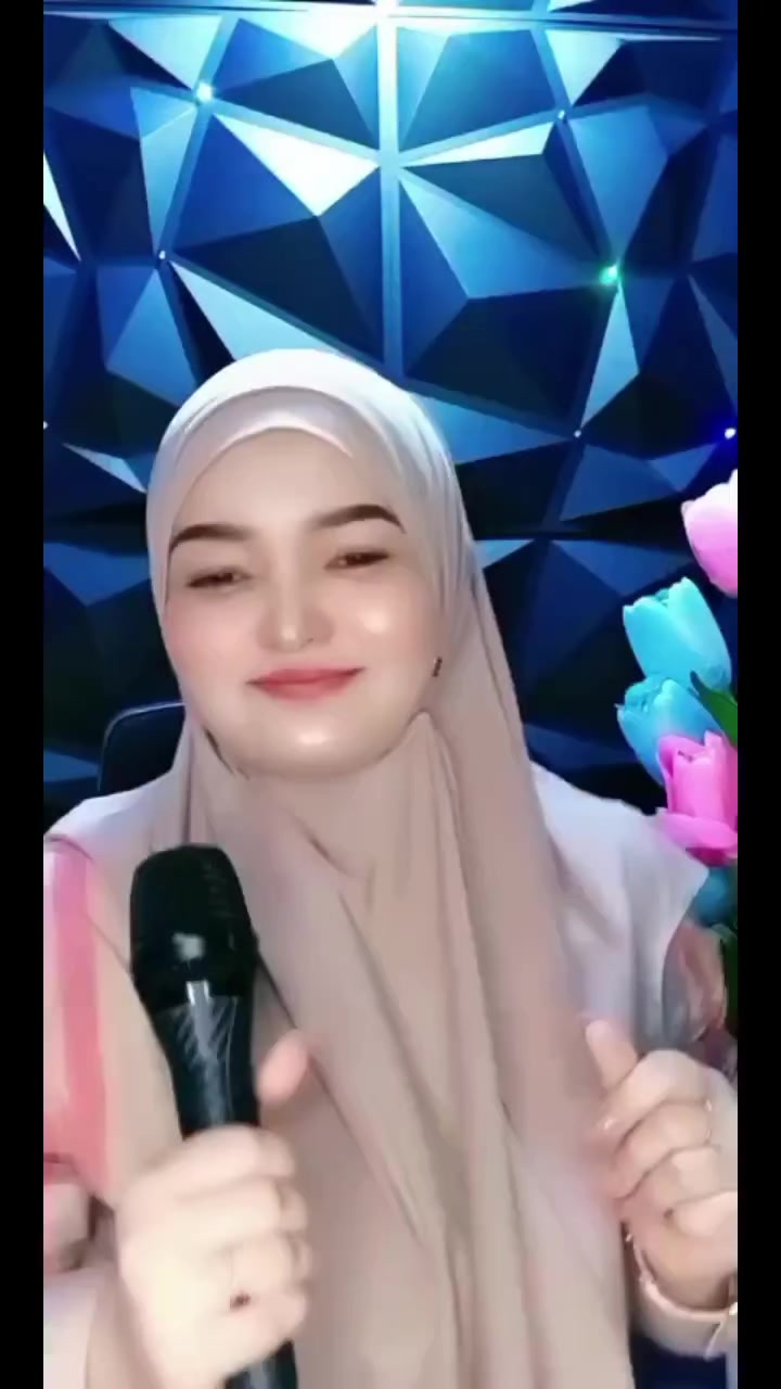 @Ce.amel13