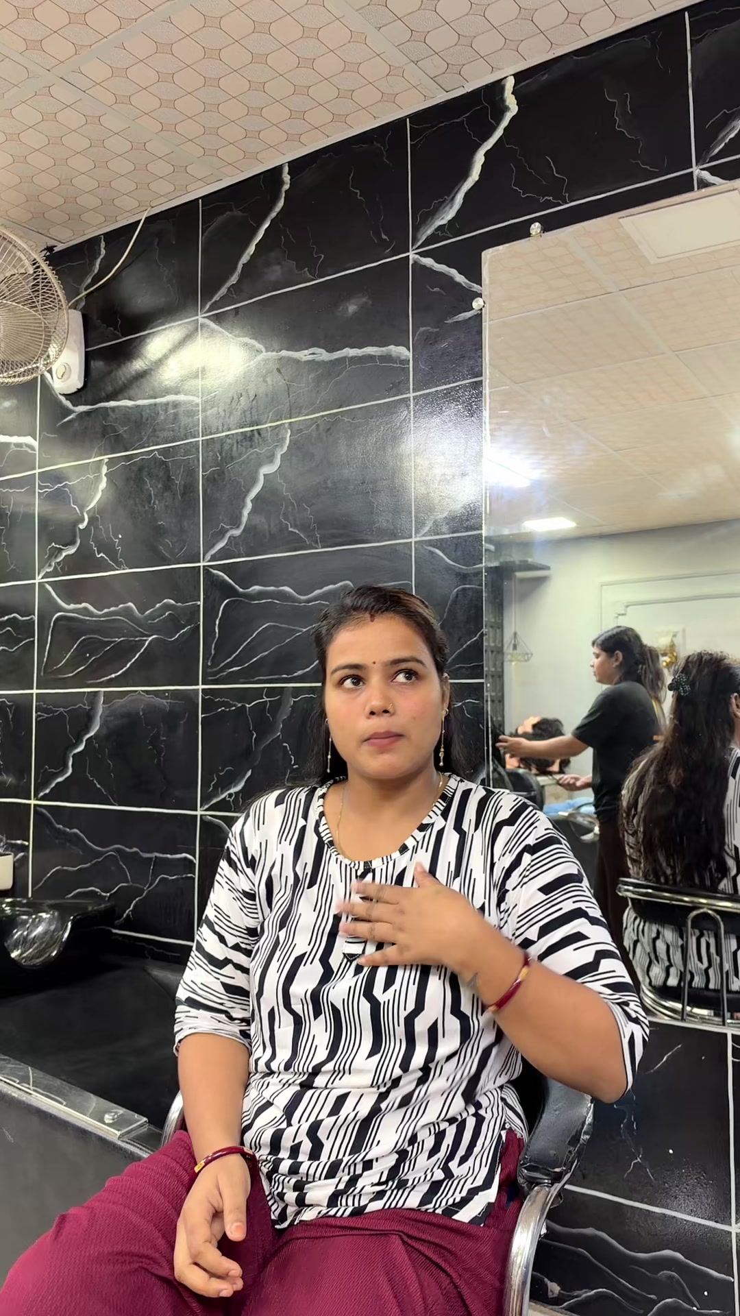 @Roshani beauty salon
