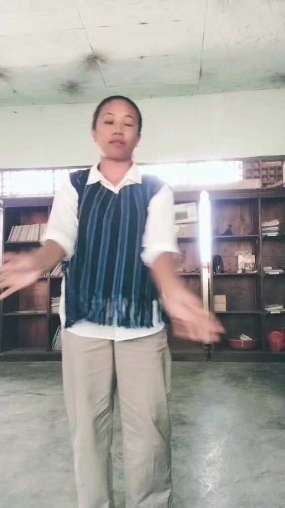 @Itha Simpul🤨
