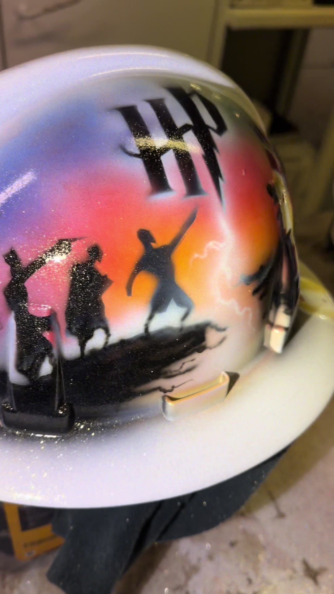 @into the wind airbrush studio