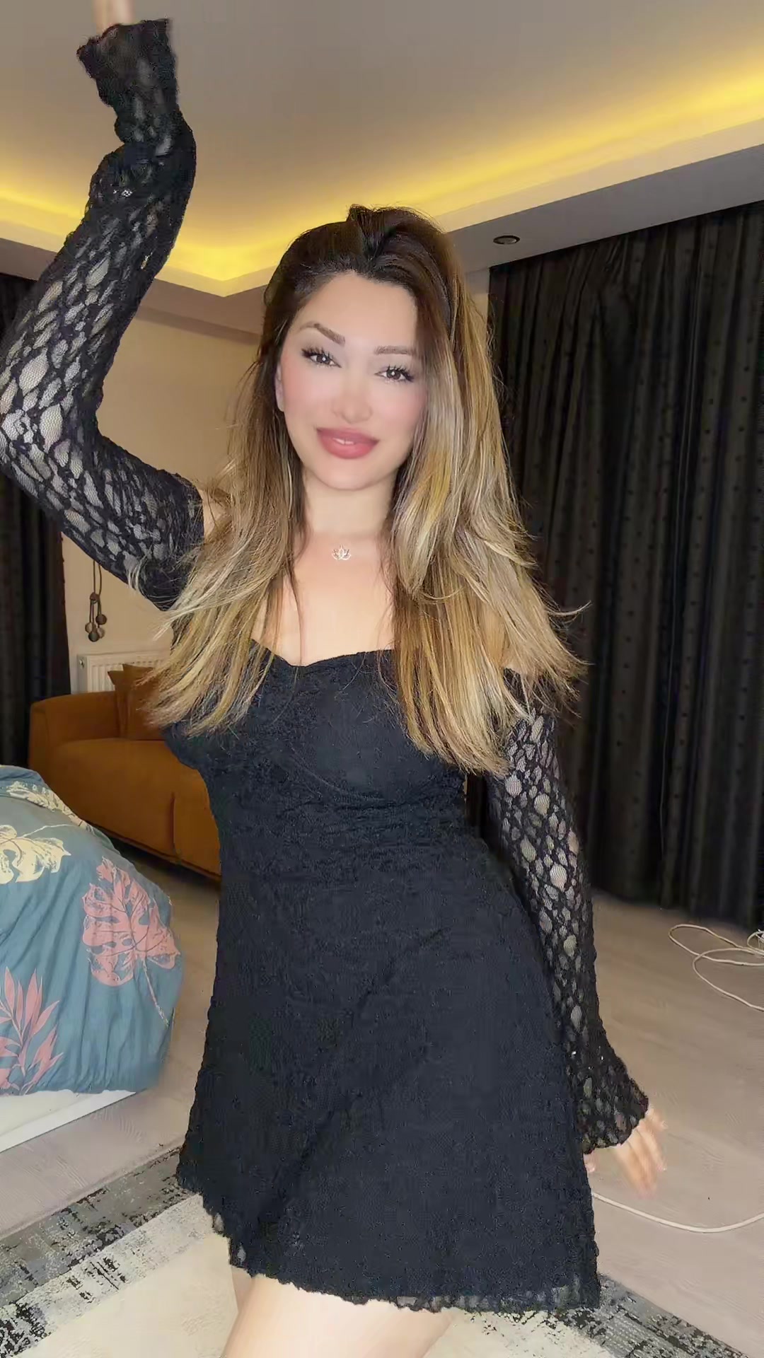 @hazal_demir_