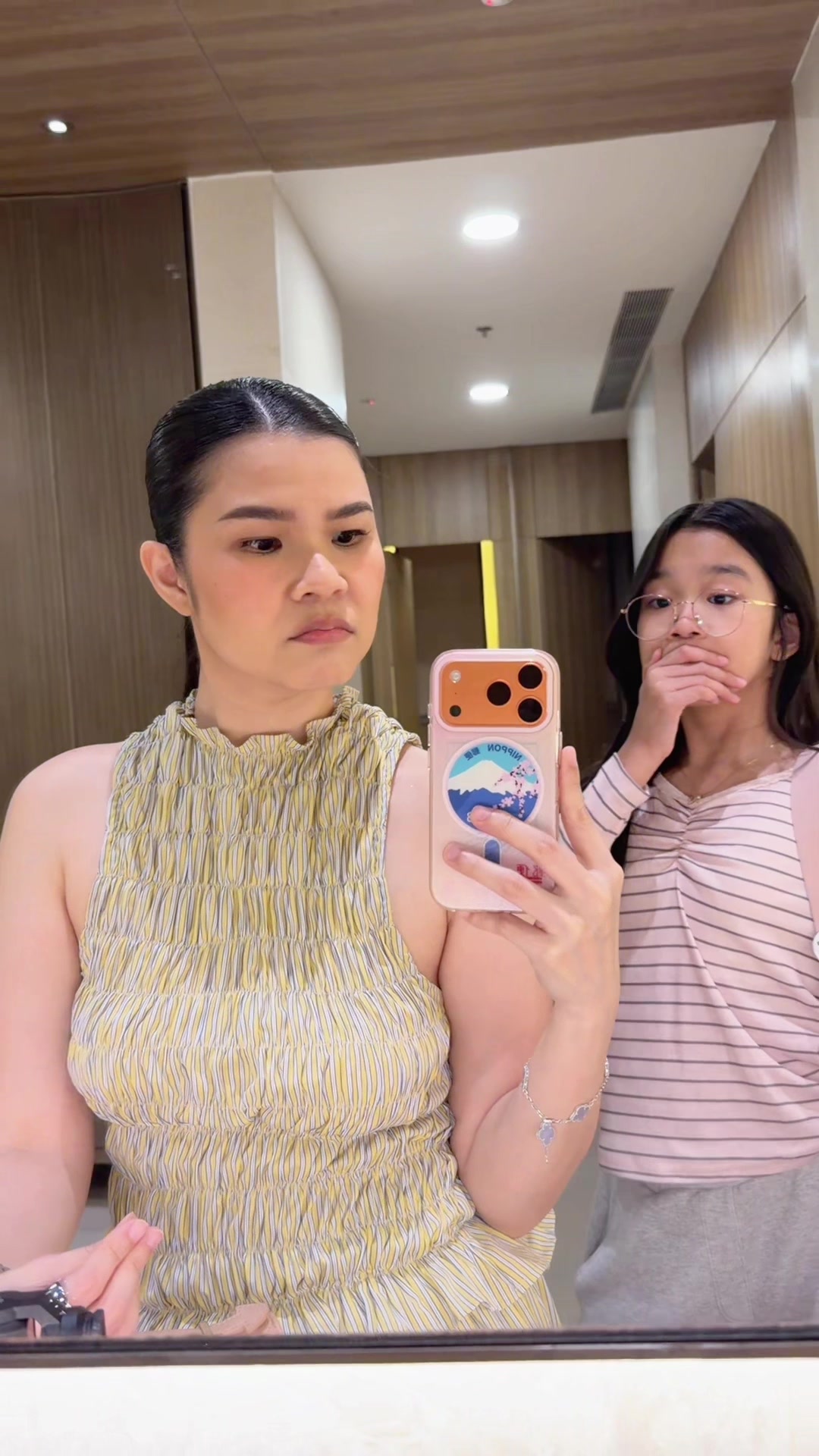 @Jen De Leon