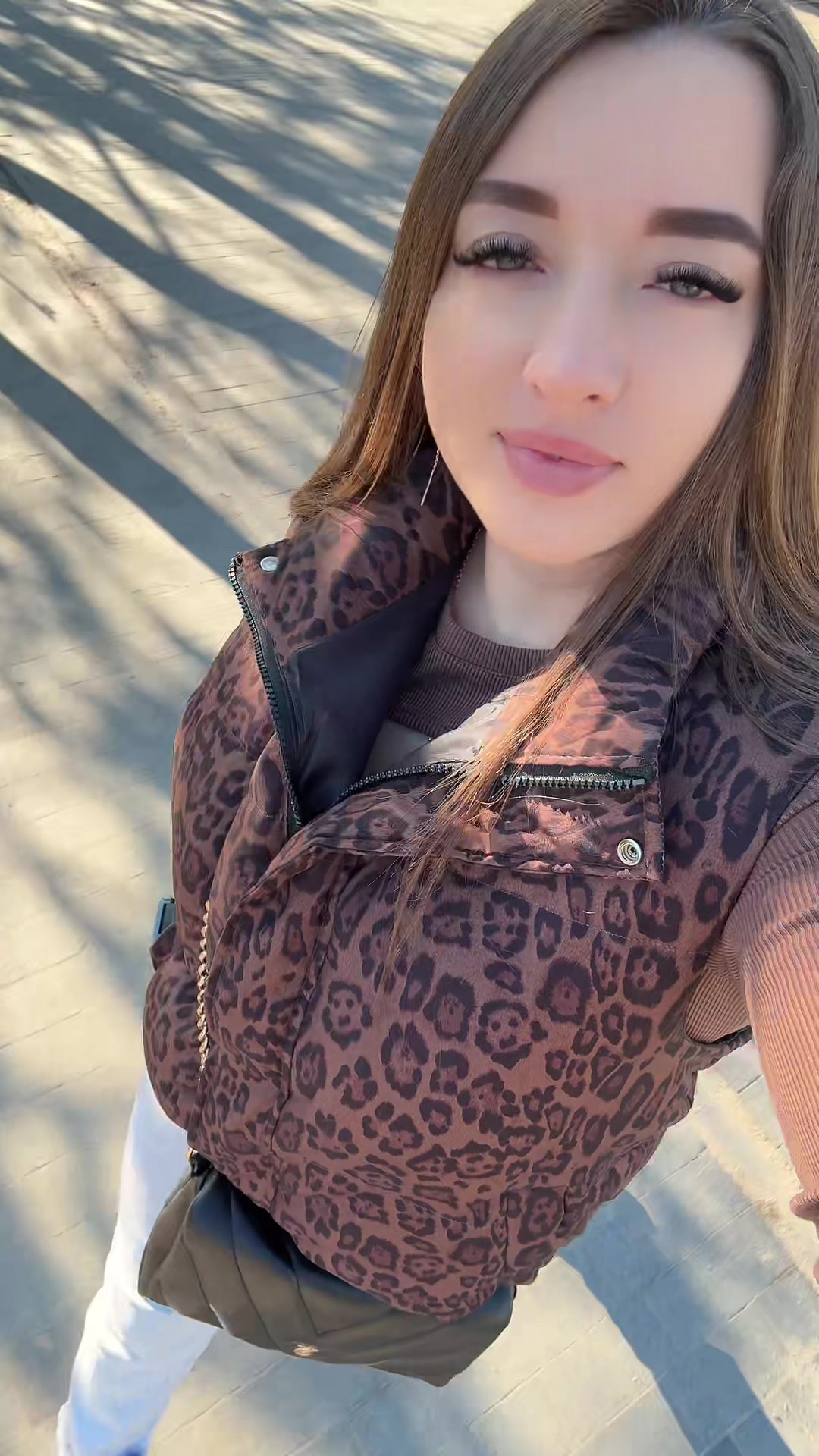 @Анжела😉