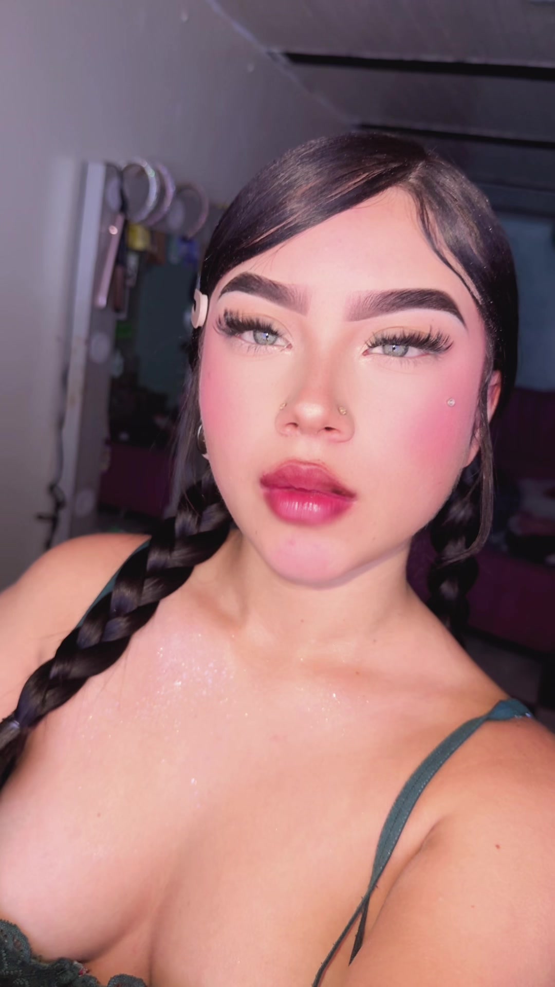 @Luu.