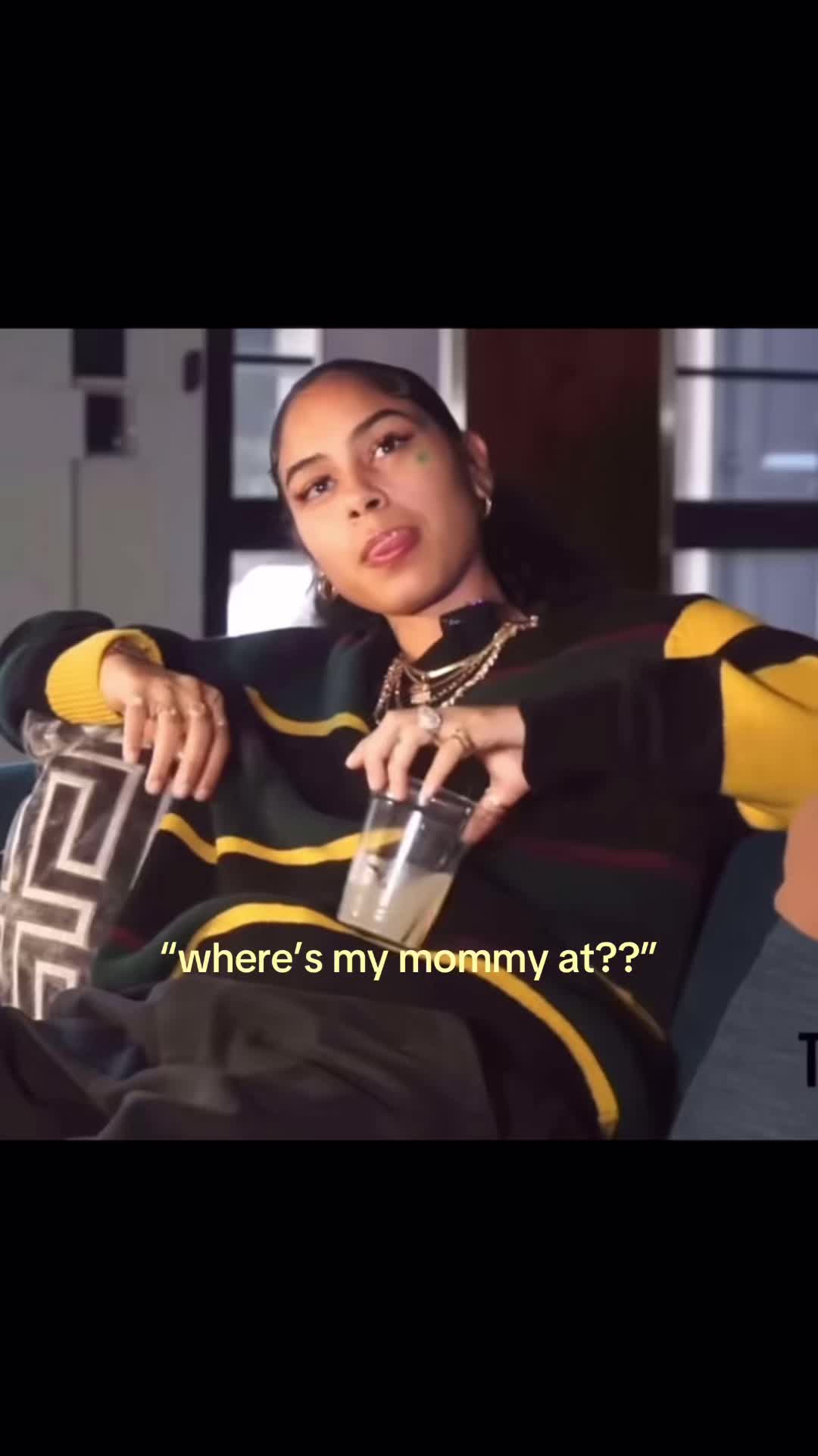 @𝒥