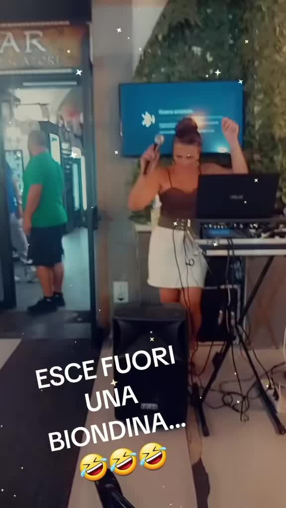 @Lucia Crispino Profi