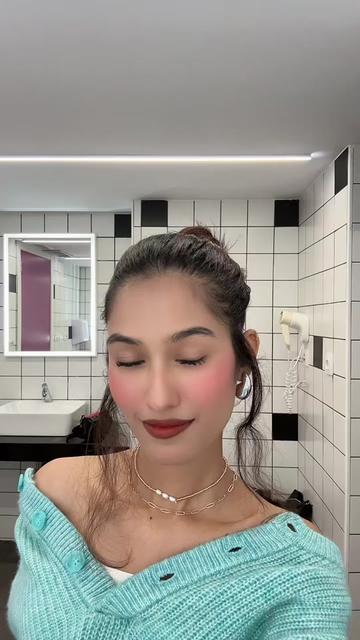 @LifeofPrakriti🇳🇵