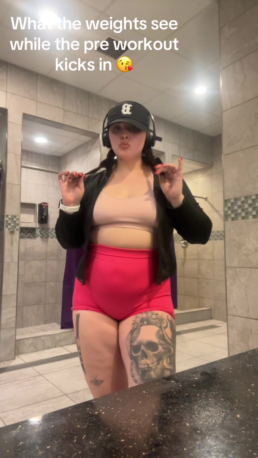 @_shes_sam_04