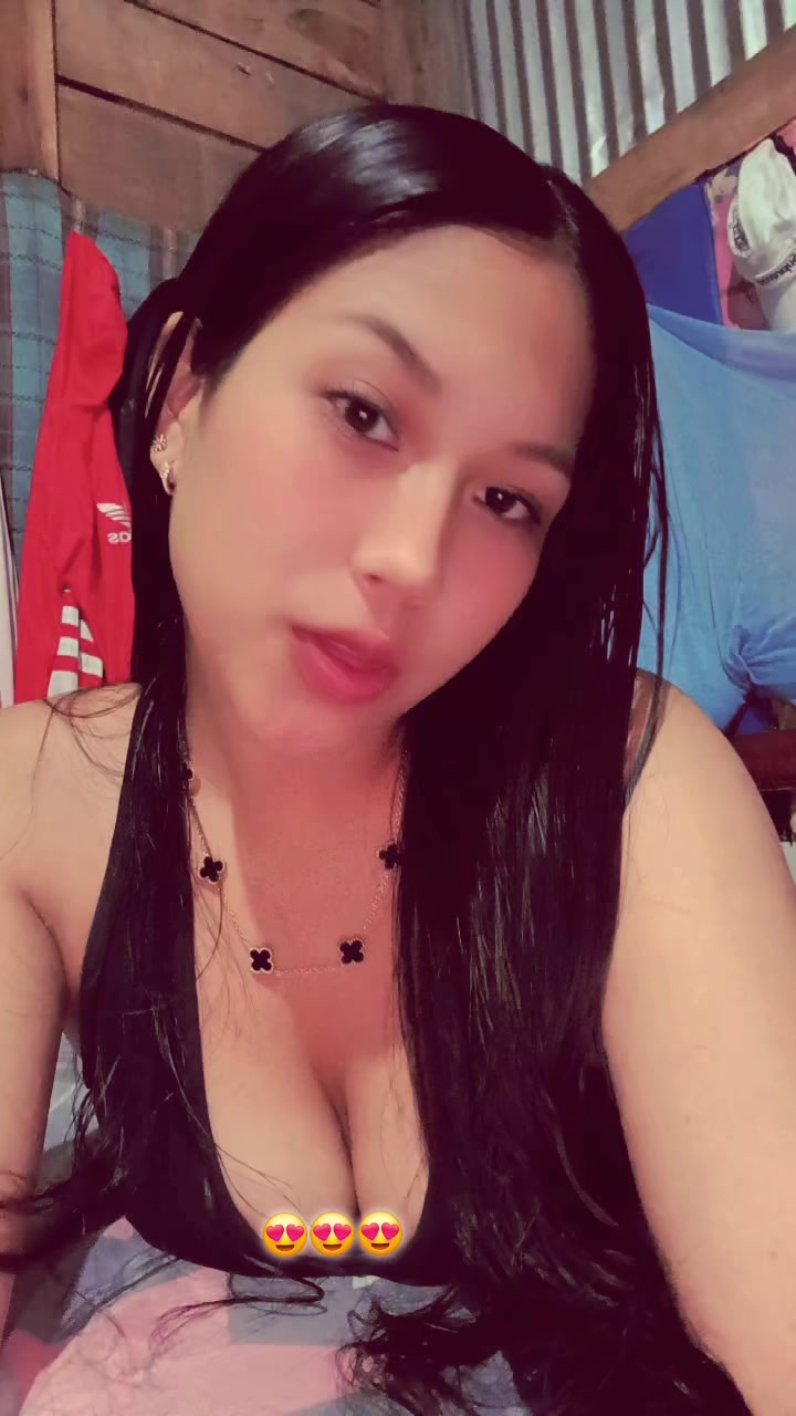 @🍓la niña🦋