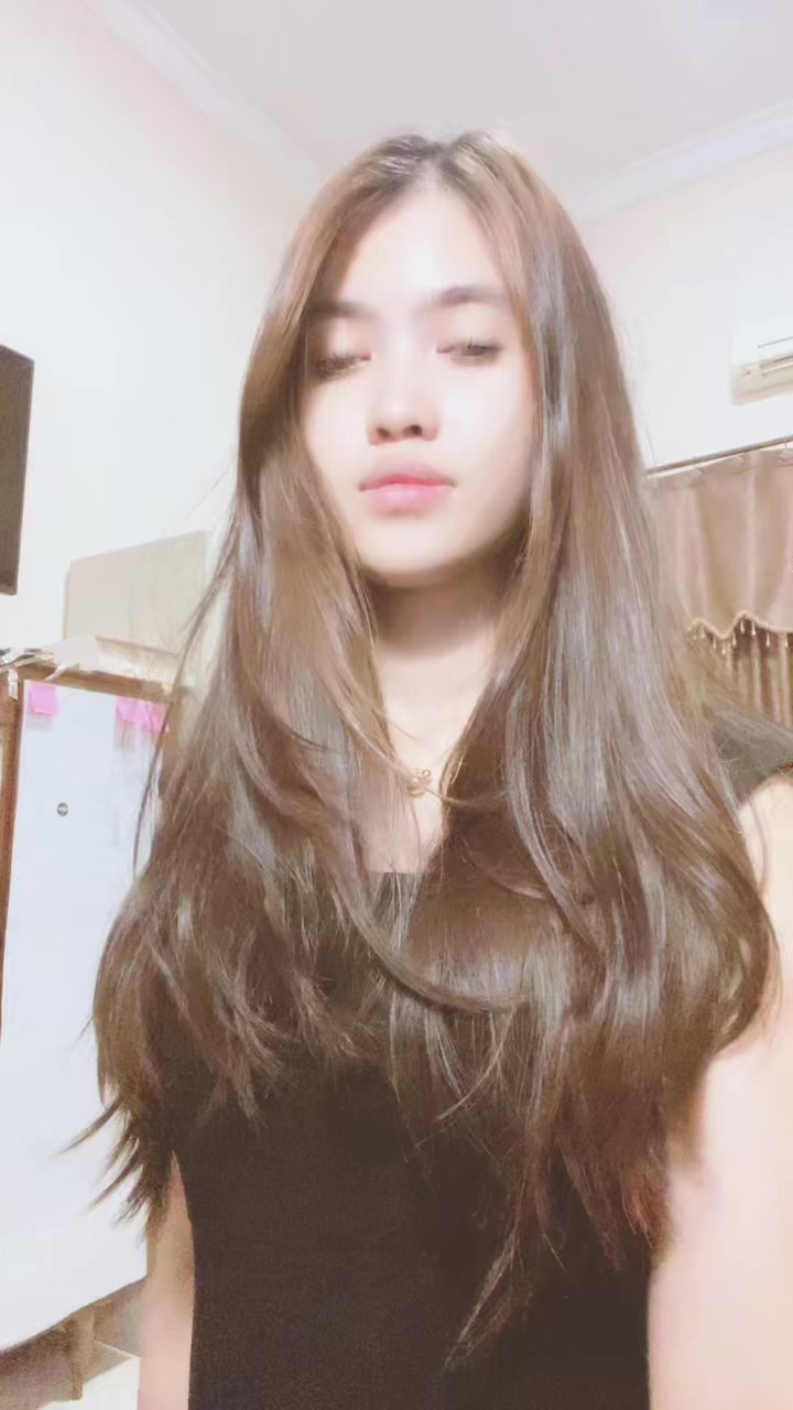 @⃟