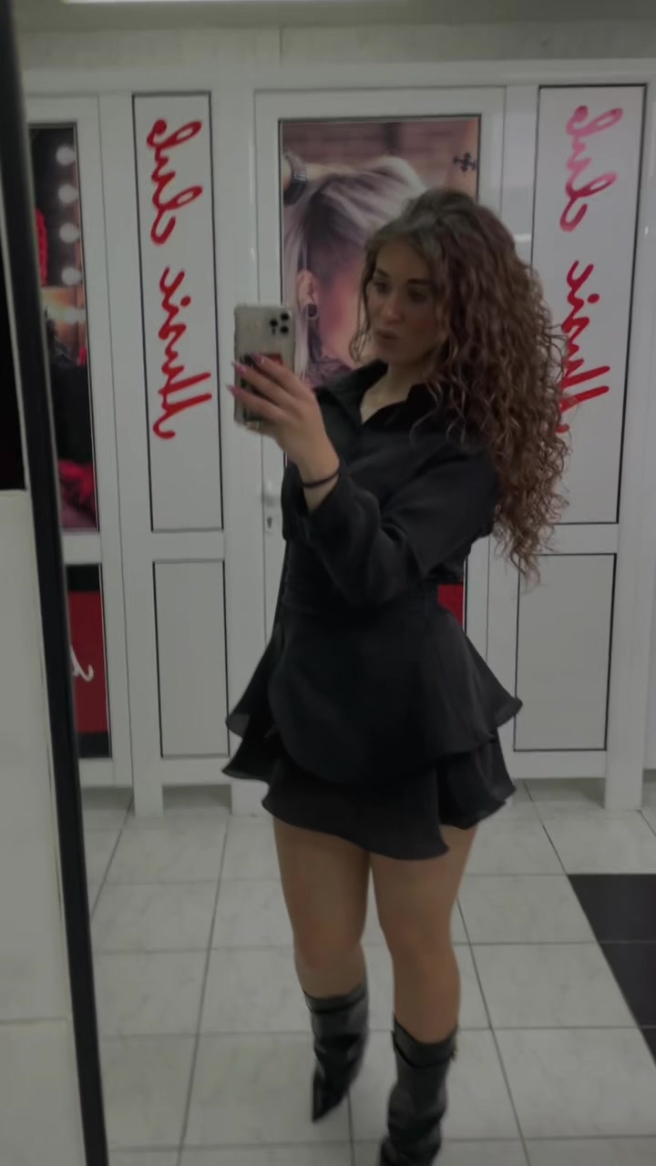 @iiivonaaaa