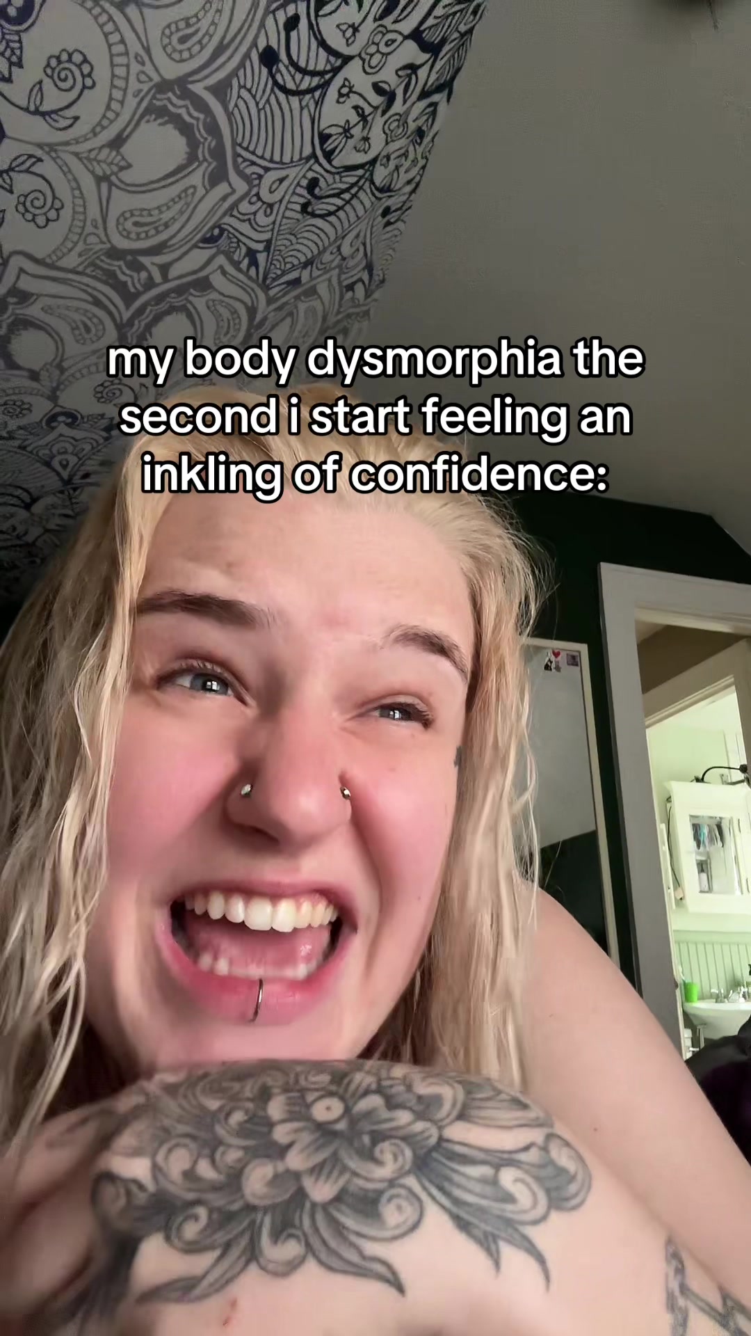 @✨M✨