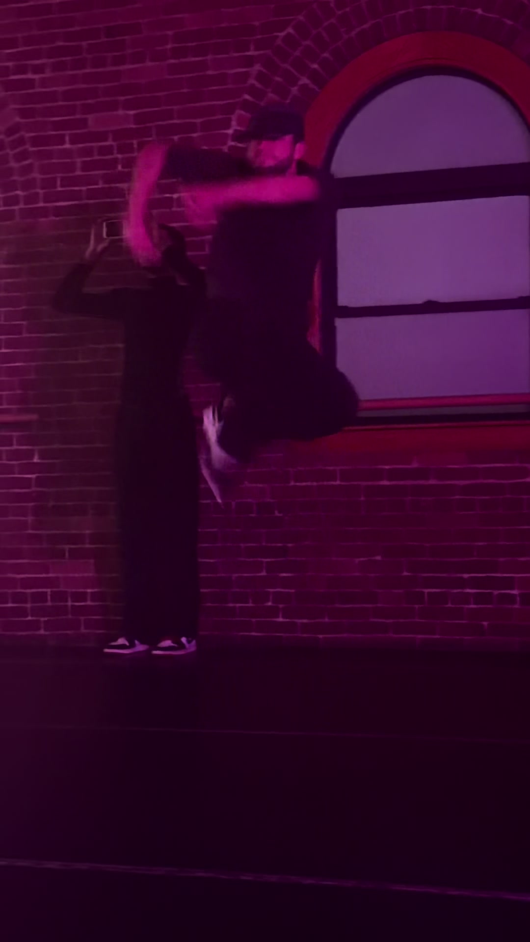 @alexmolledance